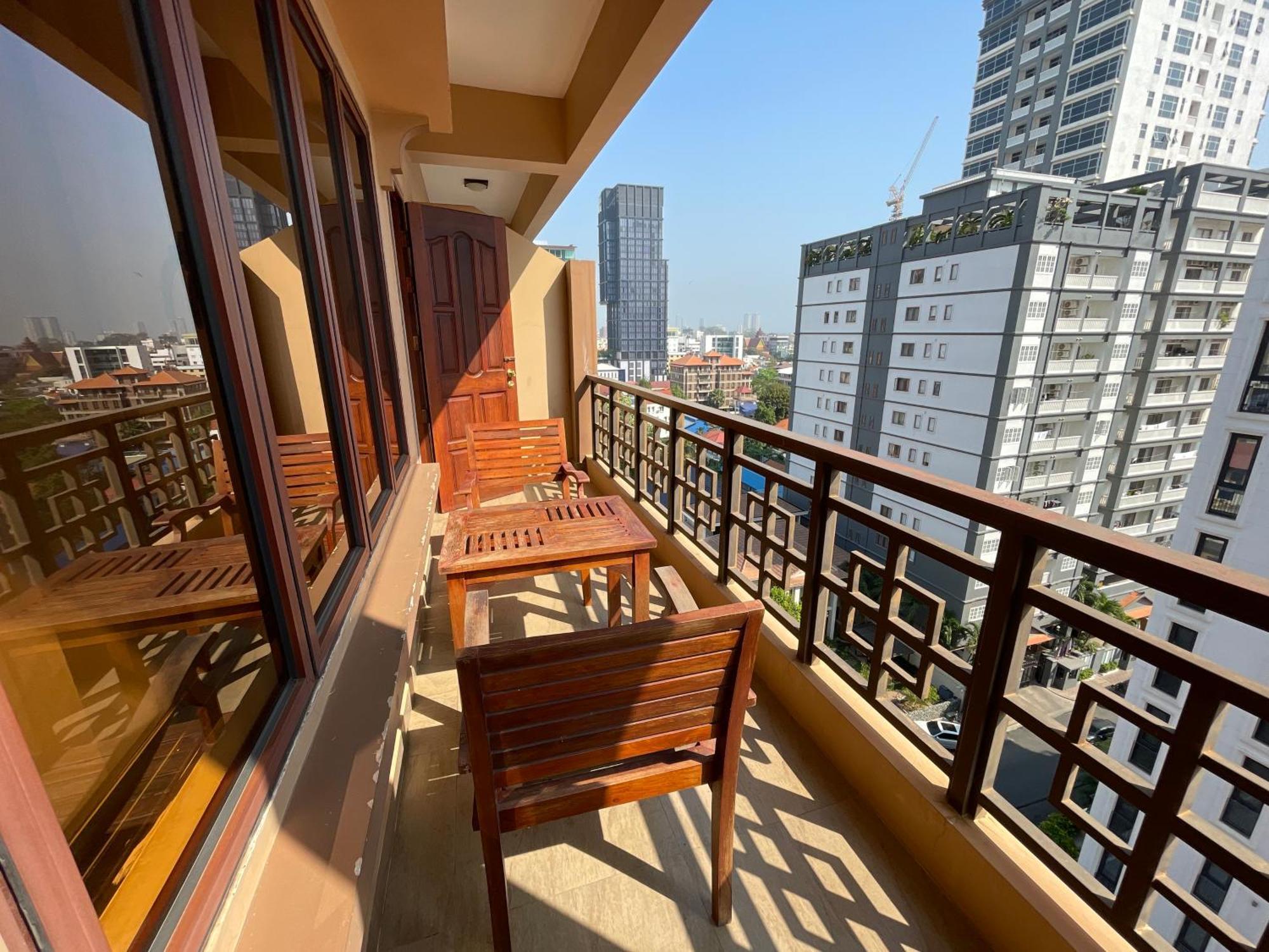 Hamptons Apartments พนมเปญ ภายนอก รูปภาพ