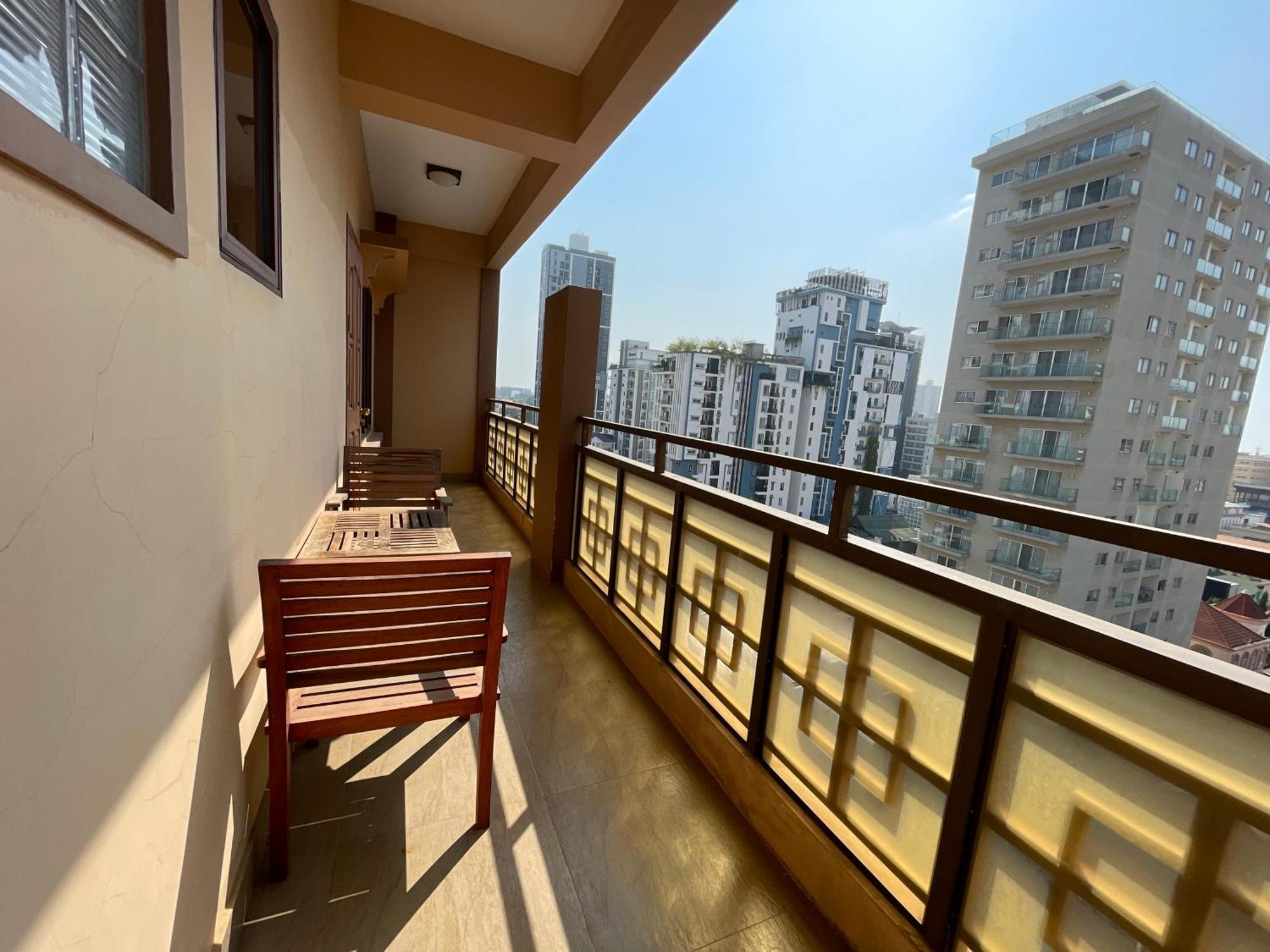 Hamptons Apartments พนมเปญ ภายนอก รูปภาพ